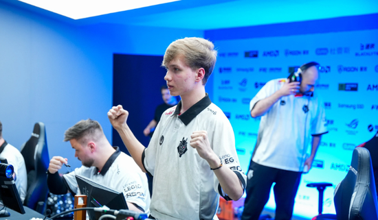 文班在弱侧 文班在弱侧